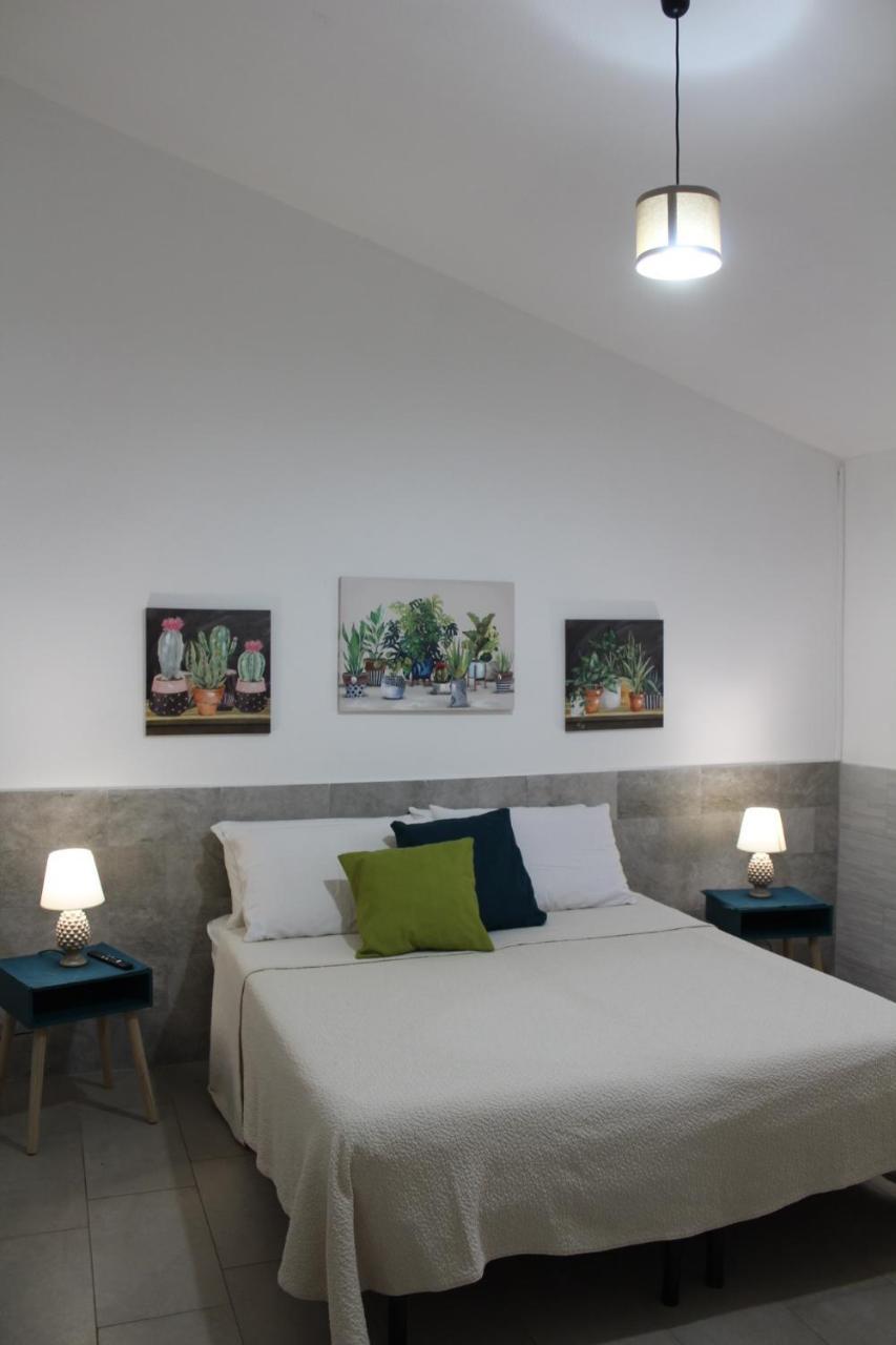 Elena House Castelluccio Villa Agnone Bagni Exterior foto